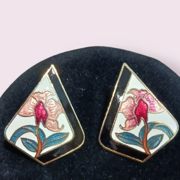 SOLD Vintage Cloisonne Floral Earrings by Sea Gems SG - Picture 2 of 11